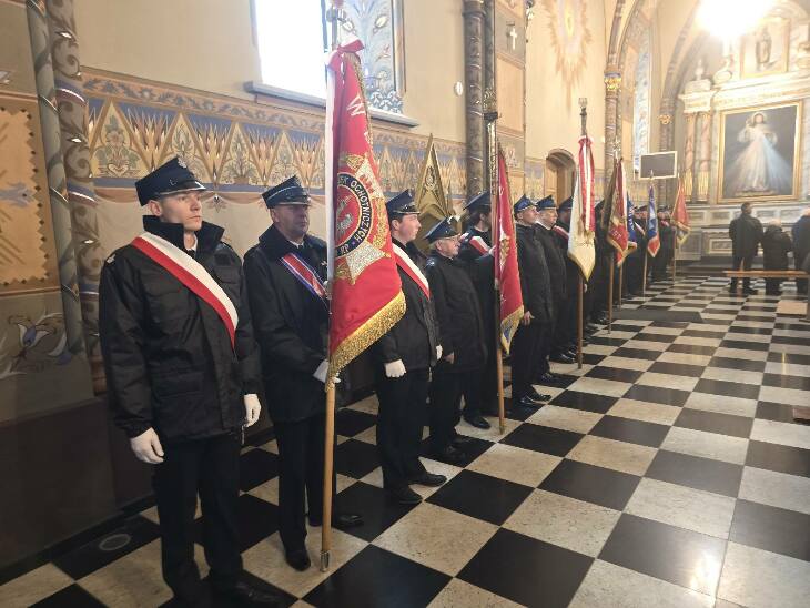 Msza Święta w intencji zmarłych strażaków 