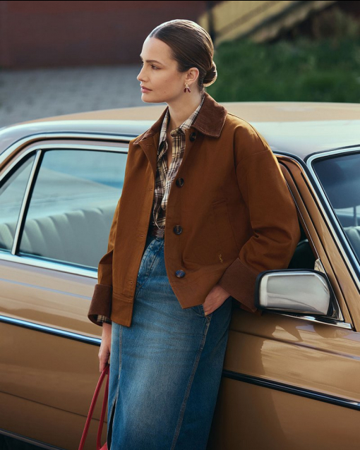 Jak ubrać się do biura zimą, aby wyglądać profesjonalnie i czuć się dobrze?