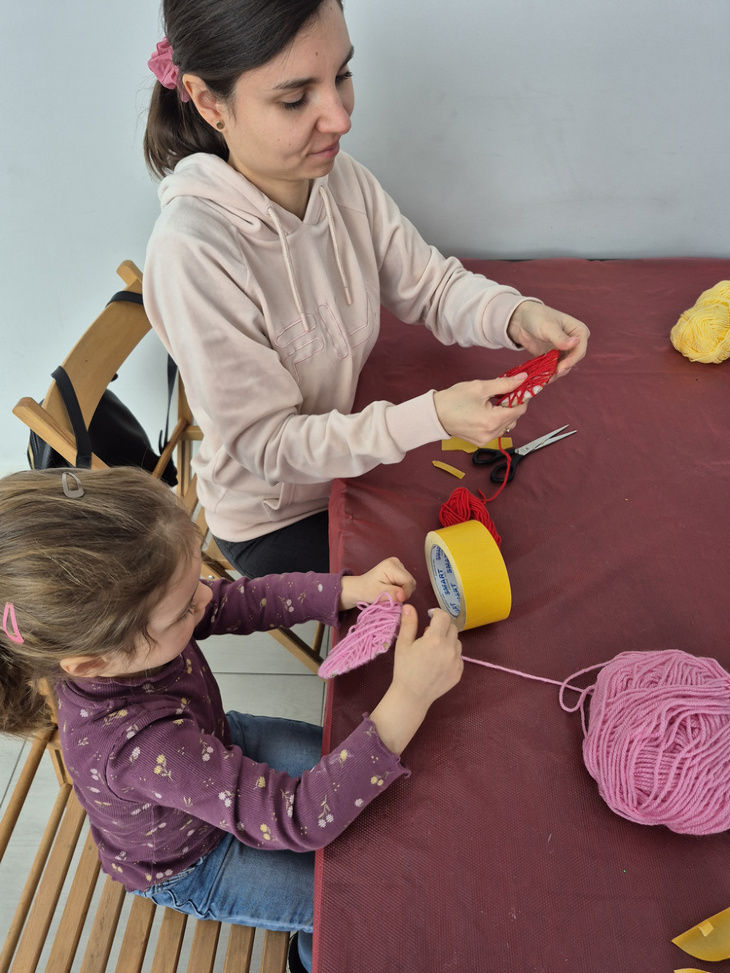 Relacja z rodzinnych warsztatów artystycznych 