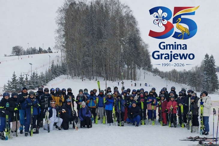 Wyjazd uczniów z Gminy Grajewo na narty