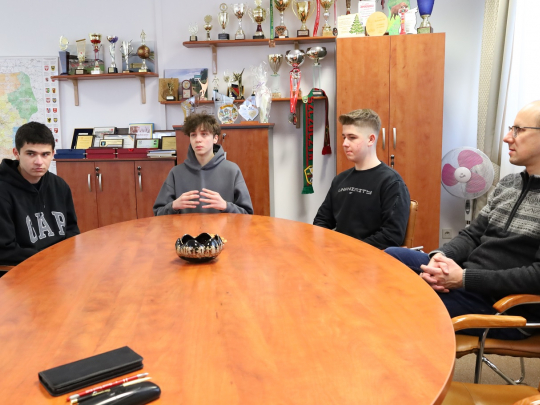 Uczniowie z I LO w Grajewie w konkursie STEM Racing