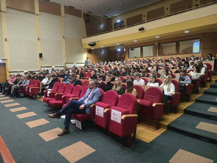 Jak zachęcic młodych do pozostania w naszym regionie? 