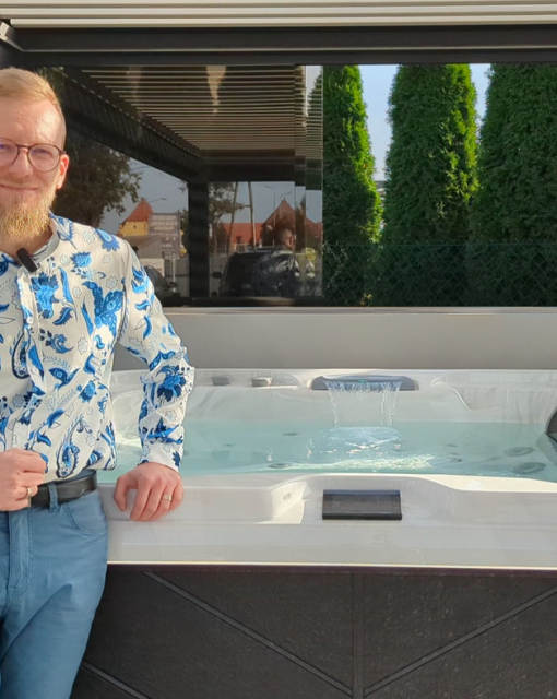 Jacuzzi zewnętrzne - coraz popularniejsze rozwiązanie do ogrodu i na taras
