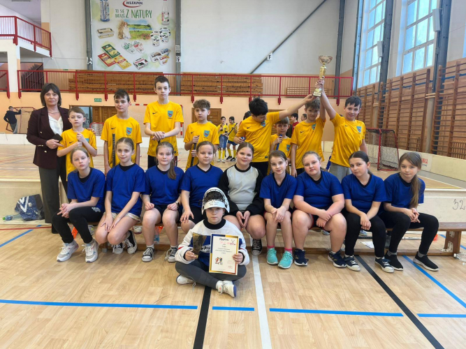 Turniej Unihokeja o Puchar Dyrektor SP2