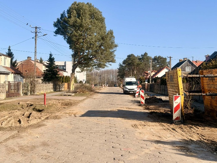 Trawają prace drogowe w Biebrzy