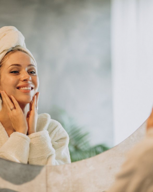 Pielęgnacja skóry po masażu twarzy - jak utrwalić efekt i wspierać regenerację?