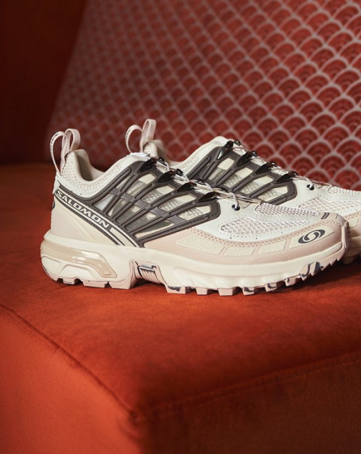 Salomon XT-6 - dlaczego te buty trekkingowe stały się ikoną mody miejskiej?