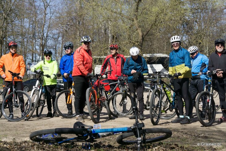 Team 4 Grajewo objechał Jezioro Niegocin