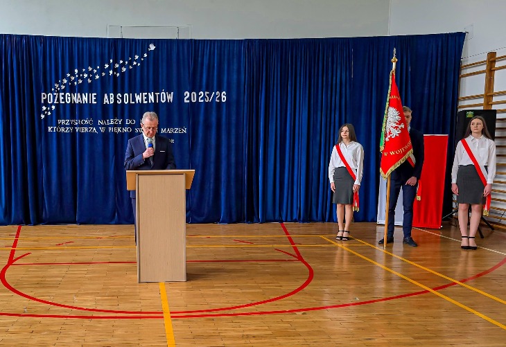 Wojewodzin. Uroczyste pożegnanie maturzystów