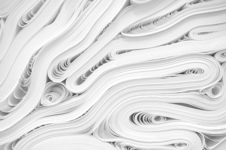 Jak papier i tektura z recyklingu stają się nowymi surowcami w obiegu zamkniętym?