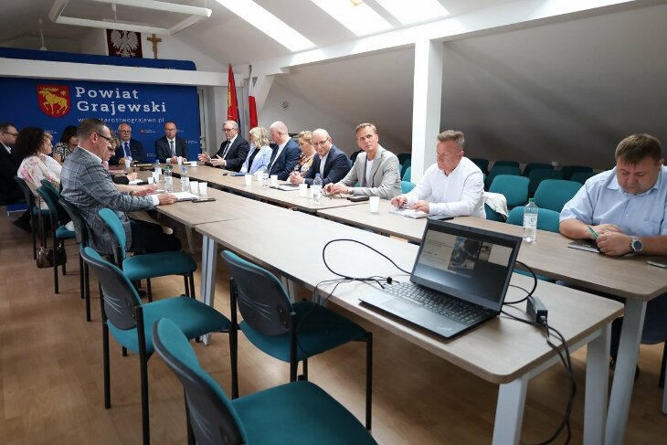 Powiat grajewski. Spotkanie dotyczące publicznego transportu zbiorowego