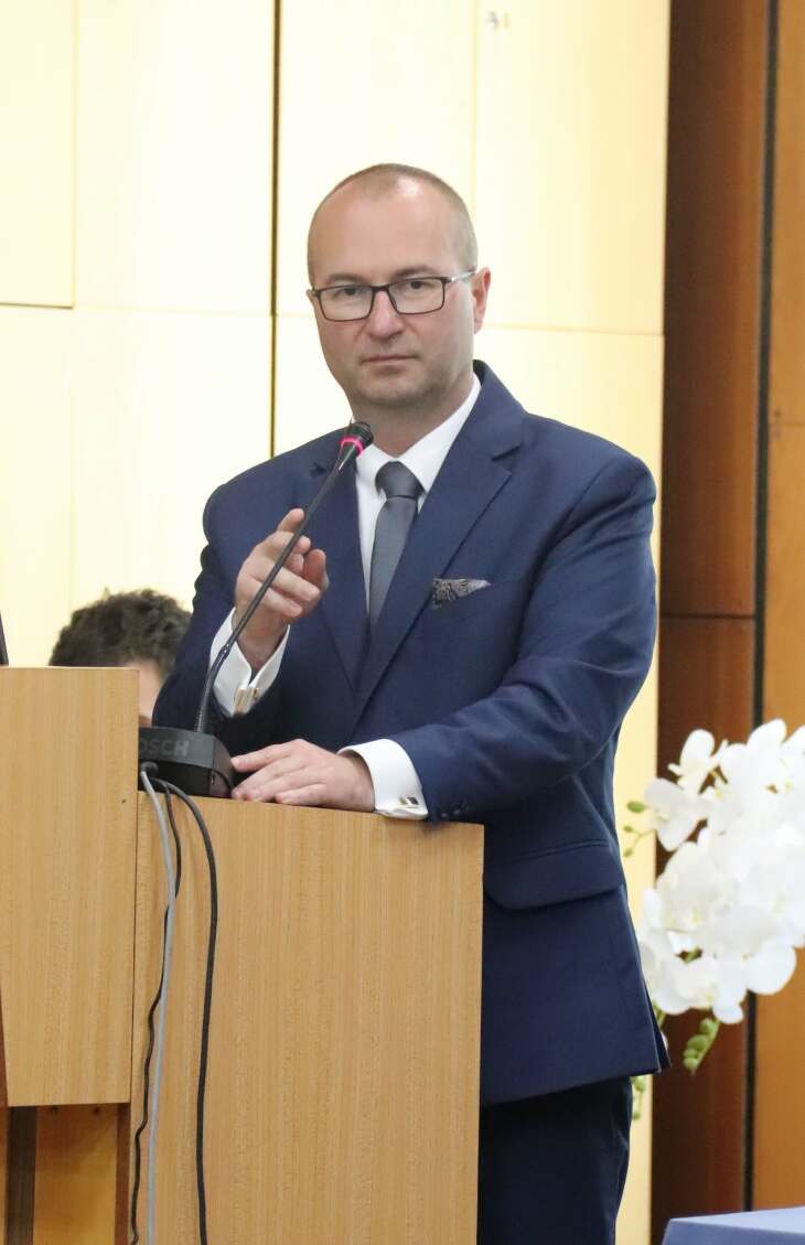 Burmistrz z absolutorium i z wotum zaufania