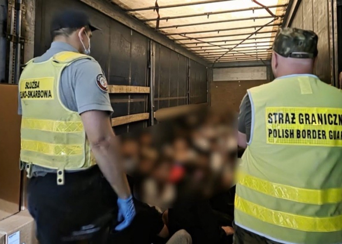 Próbowali nielegalnie dostać się do Polski