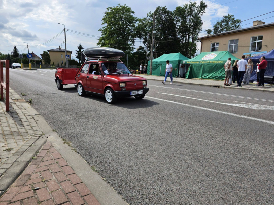 Zjazd Klasyków Motoryzacji w Bargłowie Kościelnym