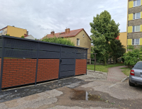 Grajewo. Kolejne nowe wiaty śmietnikowe na osiedlach