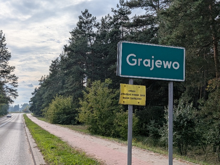 Tablice ostrzegawcze o ASF od lat wprowadzają w błąd