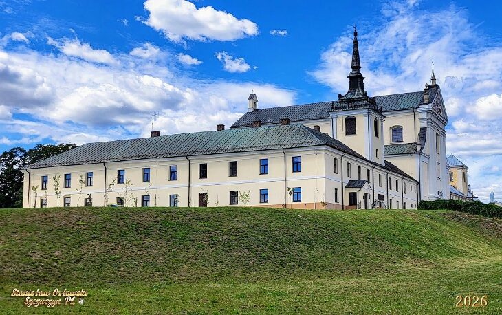 Od pijarów do opieki nad chorymi - kronika szczuczyńska w poezji