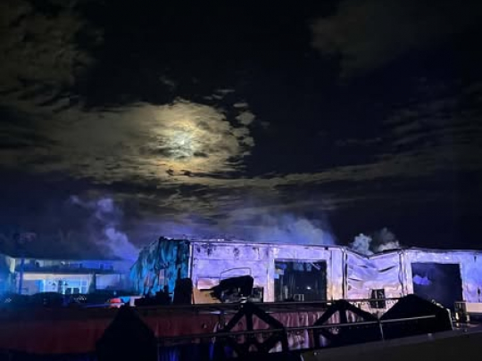 Szczuczyn: Nocny pożar hali przy ul. Łomżyńskiej