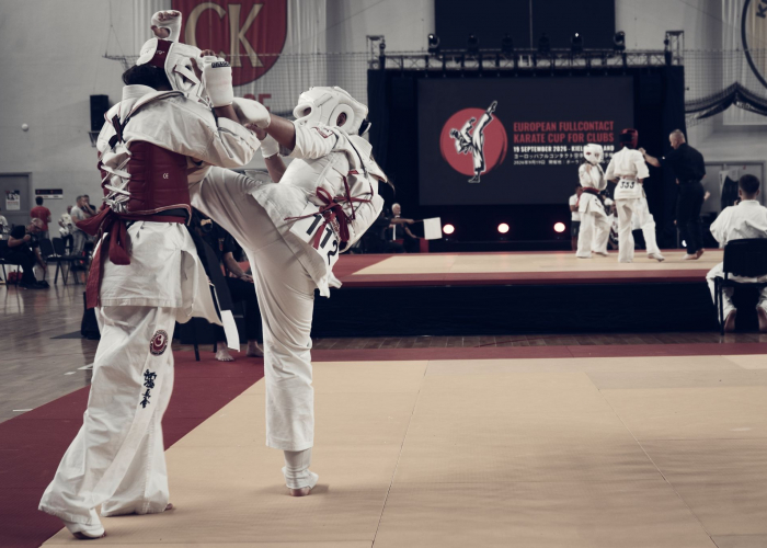Srebro na Pucharze Europy Full Contact Karate