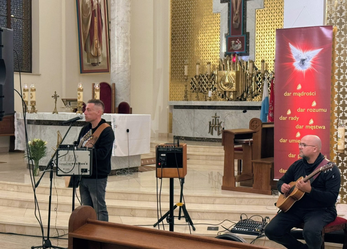 Wyjątkowy koncert Pawła Dudzika w parafii św. Ojca Pio