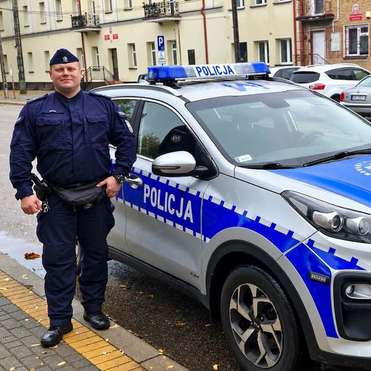 Szczuczyn: W klapkach i dresie na chłodzie i w deszczu