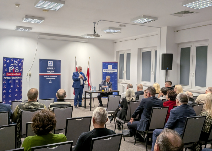 Rozmowy o Polsce i regionie. Otwarte spotkanie z parlamentarzystami w Grajewie