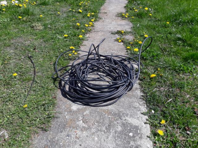 Grajewo ogłoszenia: Sprzedam kabel ziemny 3 x 1,5. Długość 30m.