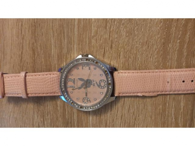 Grajewo ogłoszenia: Sprzedam zegarek damski marki PlAYbOY oryginalny bardzo ładny rózowy