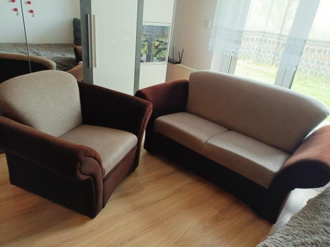 Grajewo ogłoszenia: Sprzedam ! 
Komplet wypoczynkowy ! 
Sofa 2-osobowa + fotel ....