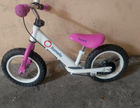 Grajewo ogłoszenia: Sprzedam rowerek biegowy dla dziecka ,koła 12 cali,pompowane,stan...
