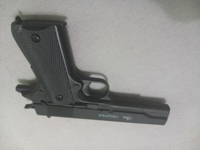 Grajewo ogłoszenia: Sprzedam pistolet na kulki plastikowe polimerowo -metalowy nowy 80zl