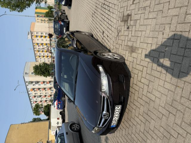 Grajewo ogłoszenia: Sprzedam Hondę Accord 2005r. lift sedan. Silnik 2.0 benzyna....
