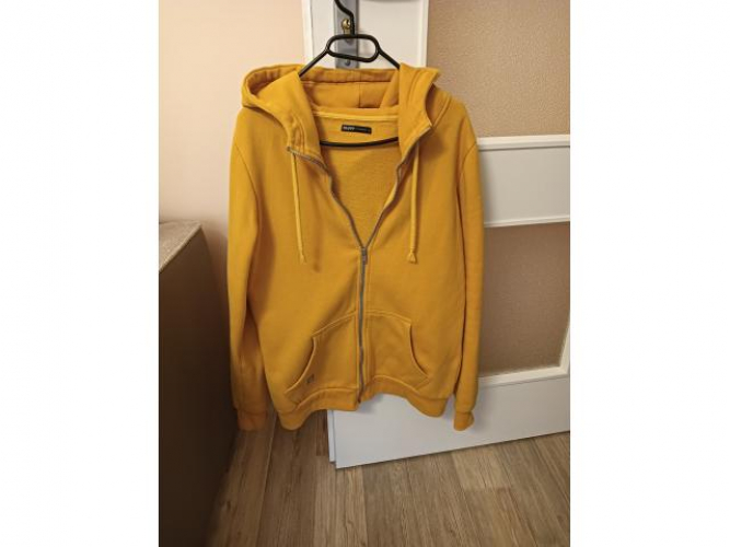 Grajewo ogłoszenia: Sprzedam bluzę firmy  Cropa.Roz L.Odbior Grajewo.