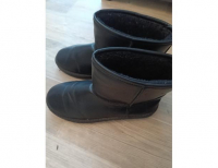 Grajewo ogłoszenia: Sprzedam buty zimowe bardzo ładne rozmiar 39 czarne ocieplane...