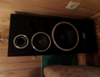 Grajewo ogłoszenia: Sprzedam głośniki 3 szt po 50 zł
2szt 52 Vat wielkość 57x20...