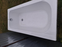 Grajewo ogłoszenia: Używana wanna akrylowa o wymiarach 150x70 cm. Wanna jest w bardzo...