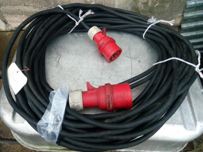 Grajewo ogłoszenia: Kabel siłowy 35m 4*2,5 miedź stan bdb cały plus wtyki...