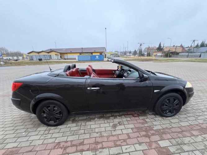 Grajewo ogłoszenia: Sprzedam Renault Megane Cabrio z 2008 roku, silnik 1.9 dCi.
Auto w...