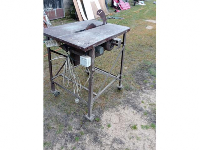 Grajewo ogłoszenia: Sprzedam pilarkę przywiezioną z Niemiec na 220W. Cena do negocjacji.