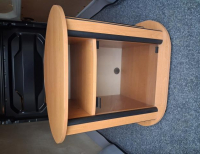 Grajewo ogłoszenia: Praktyczny i funkcjonalny stolik/szafka RTV w kolorze jasnego...