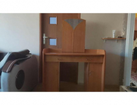 Grajewo ogłoszenia: Sprzedam drewnianą toaletkę z 3 lustrami