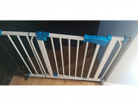 Grajewo ogłoszenia: Sprzedam bramkę zabezpieczajacą z rozszerzeniem. Stan bardzo...