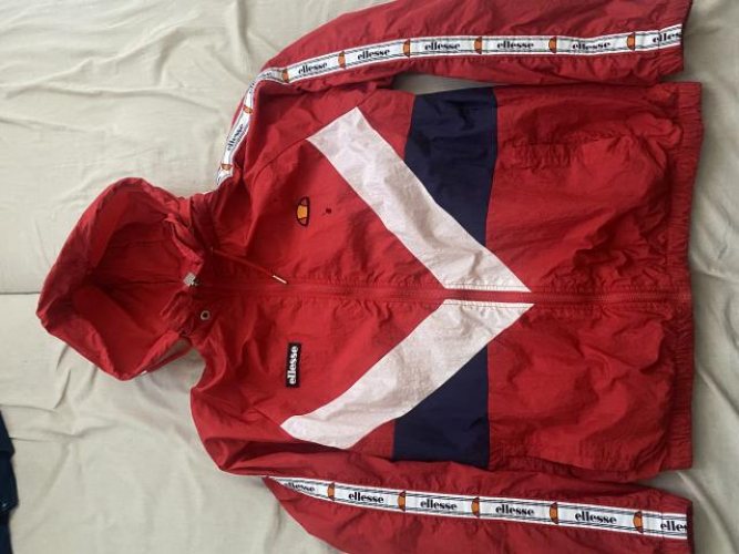 Grajewo ogłoszenia: Sprzedam kurtkę ellsse rozmiar xl oryginalna