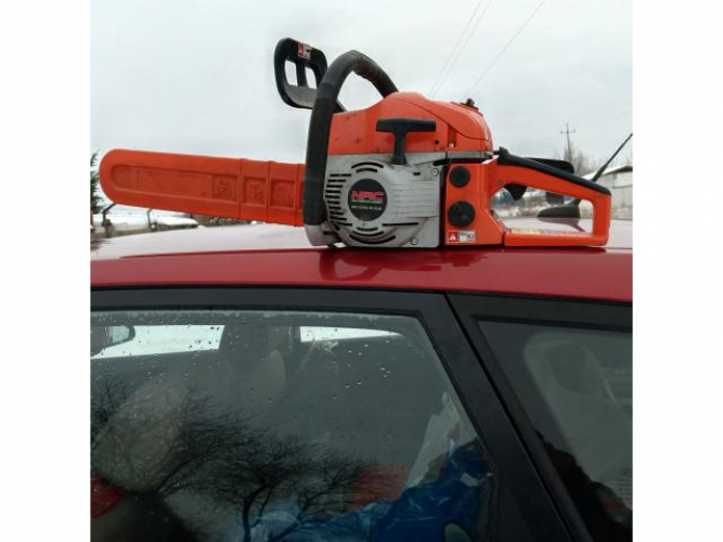 Grajewo ogłoszenia: Sprzedam nową pile spalinowa, cena do uzgodnienia.