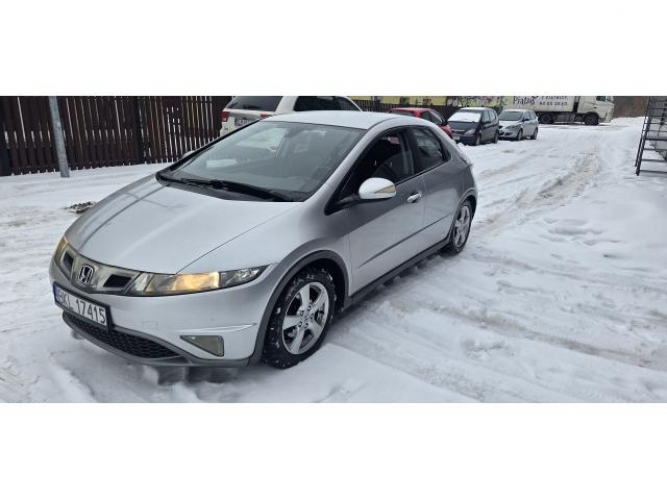 Grajewo ogłoszenia: Auto od sprowadzenia 10 lat temu w jednych rękach.Honda jest w...