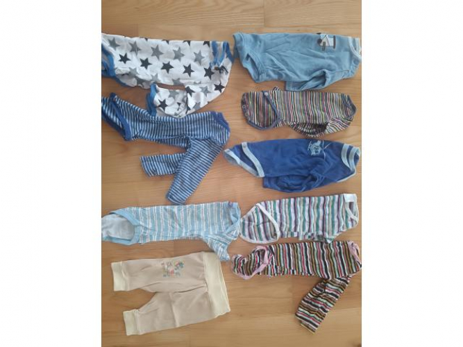 Grajewo ogłoszenia: Ubranka dla chłopca rozmiar 62-68 ponad 35 sztuk