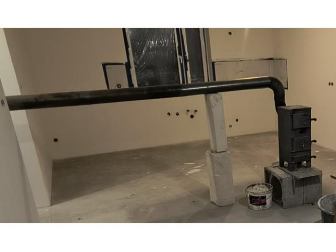 Grajewo ogłoszenia: Sprzedam piecyk-koza  szamotowy polski 6 kW + 10 rur i 3 kolanka...