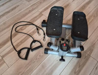 Grajewo ogłoszenia: Sprzedam steper do ćwiczeń

Stan bardzo dobry