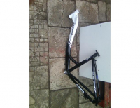 Grajewo ogłoszenia: sprzedam 4 ramy aluminiowe nowe-cena d/u