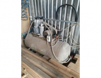 Grajewo ogłoszenia: Sprzedam sprezarke firmy WAN  trzy fazy  pojemnosc zbiornika 400...